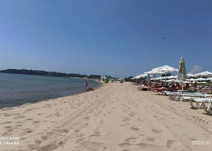 Апартамент River Park *