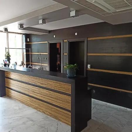 Апартамент River Park