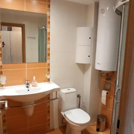 River Park Апартамент *